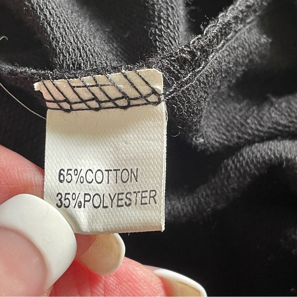 Jacey Lane black hoodie dress - Picture 13 of 13